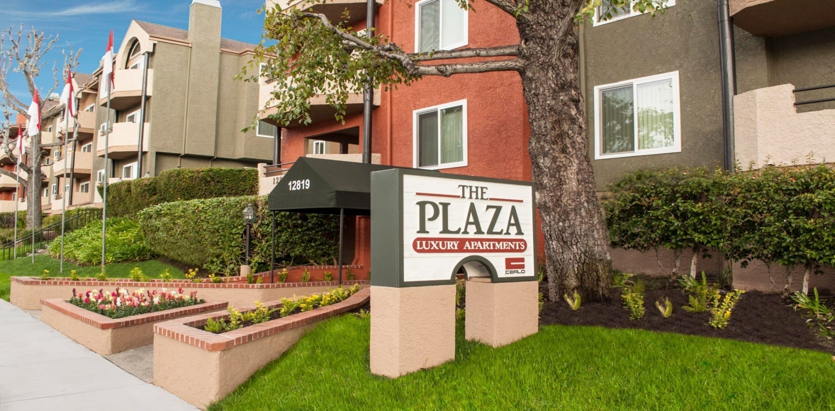 Apartments in Valley Village, CA