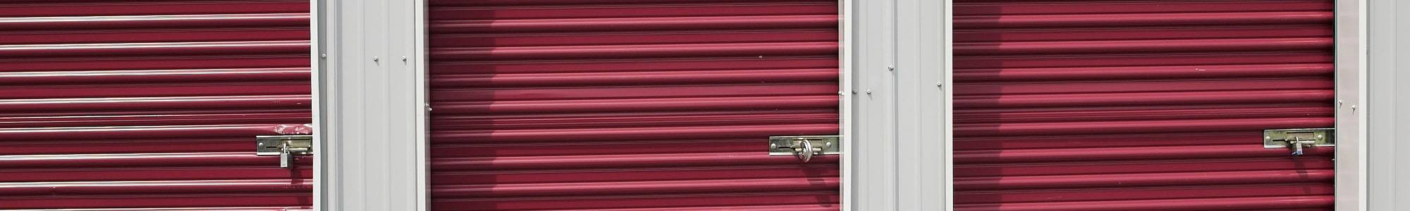 Tucson AZ storage features