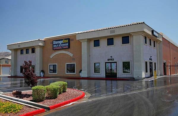 Self Storage Units In Henderson Nv Storageone Stephanie Near 215 Beltway