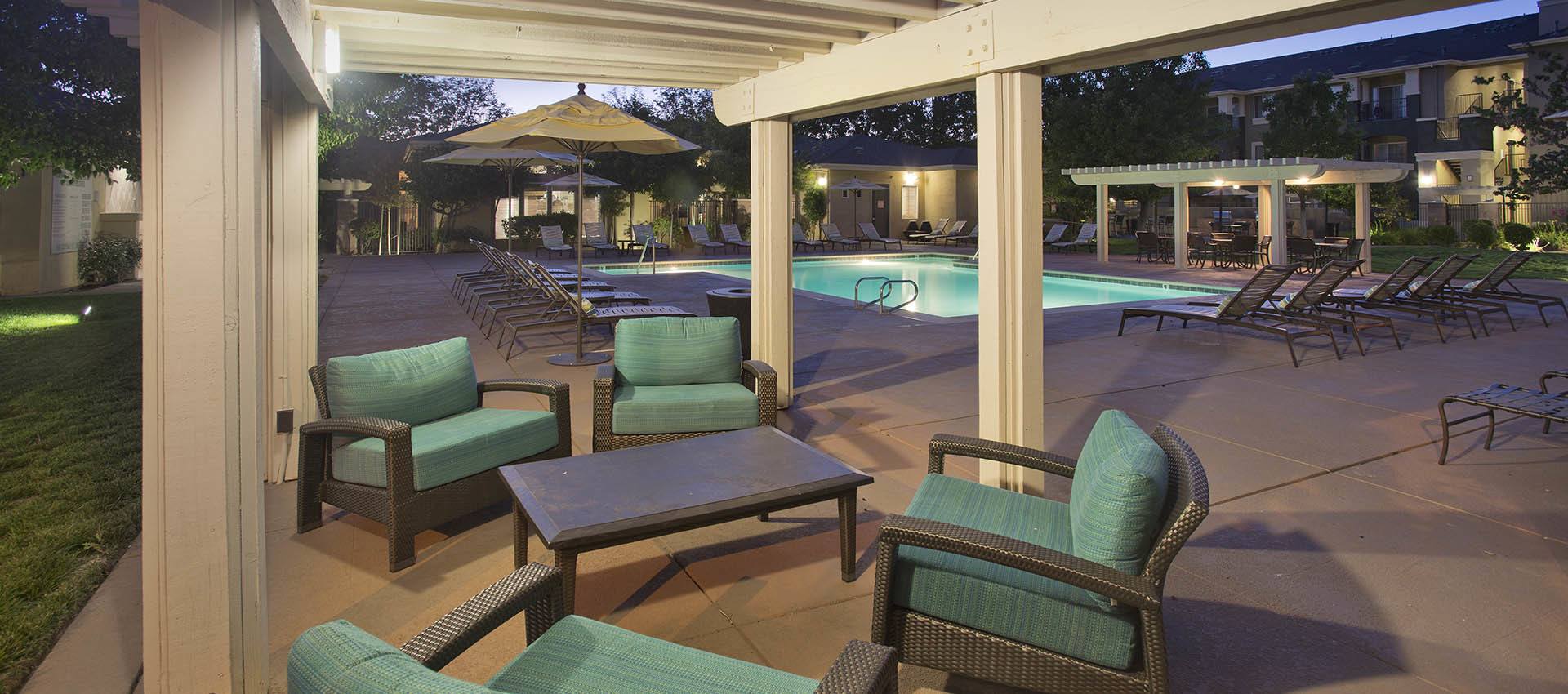 Photos of Cross Pointe Apartment Homes in Antioch, CA