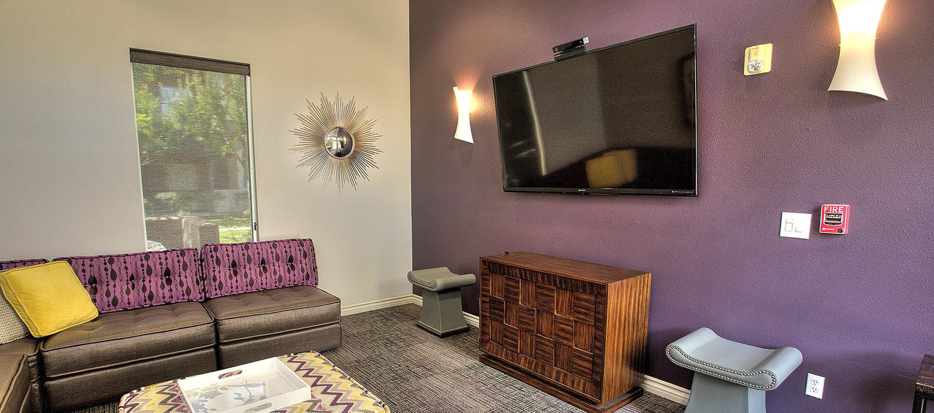 Photos of Cross Pointe Apartment Homes in Antioch, CA