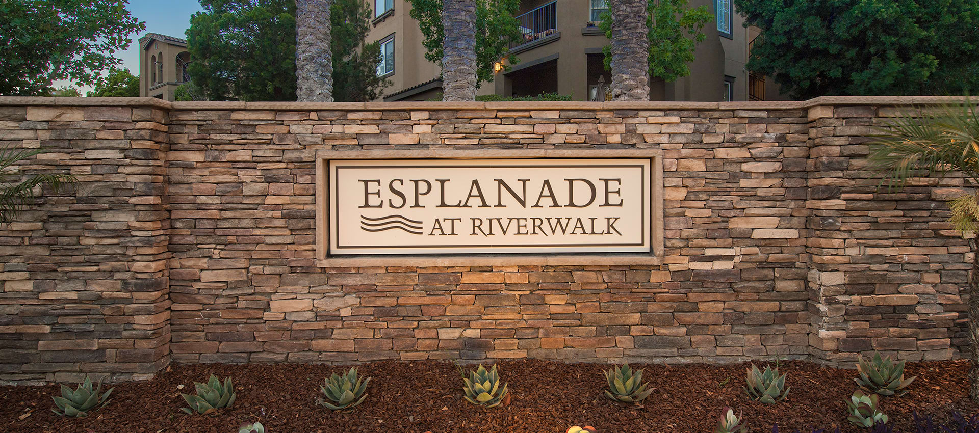 Photos of the Esplanade Apartment Homes in Riverside, CA