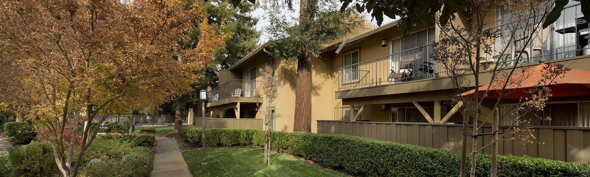 Read our privacy policy on our website for Flora Condominium Rentals