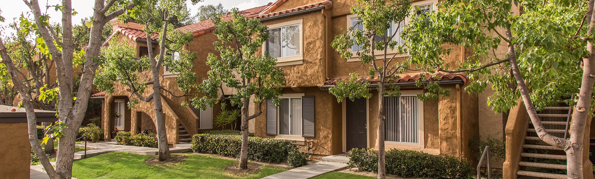 Read reviews of Hidden Hills Condominium Rentals on our website