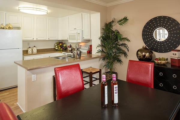 Standard features at Hidden Hills Condominium Rentals in Laguna Niguel