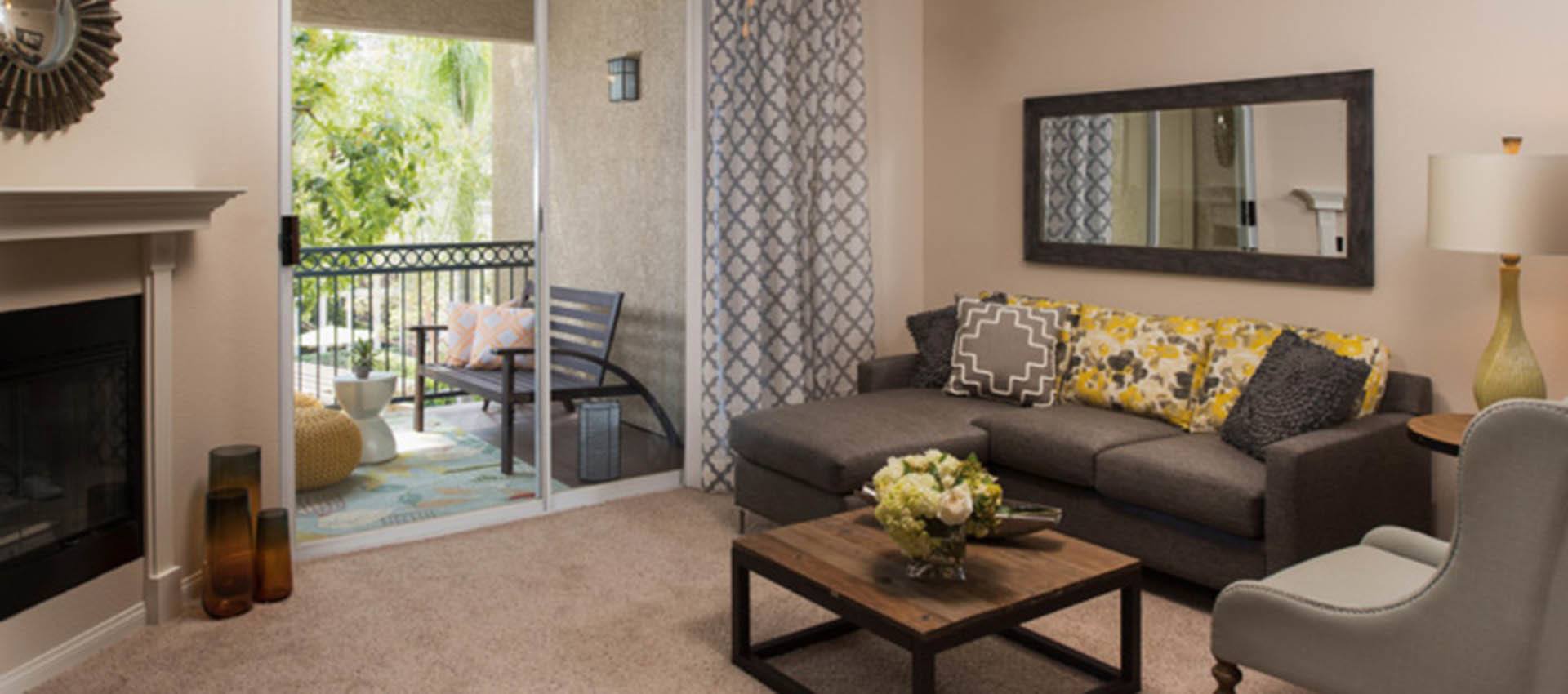 Photos of Paloma Summit Condominium Rentals in Foothill Ranch, CA