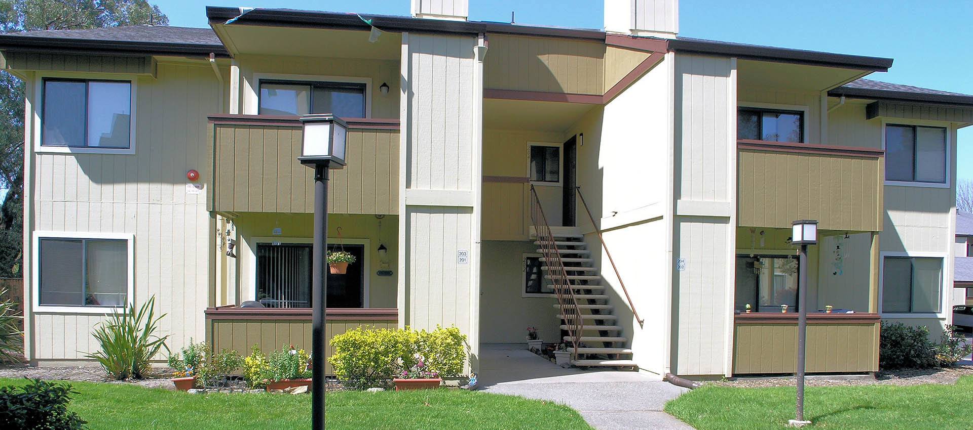 Photos of Park Ridge Apartment Homes in Rohnert Park, CA