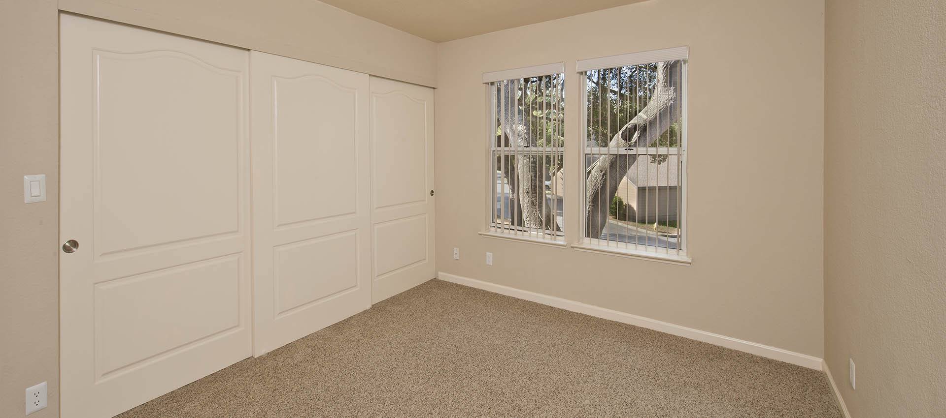 Photos of Seventeen Mile Drive Village Apartment Homes