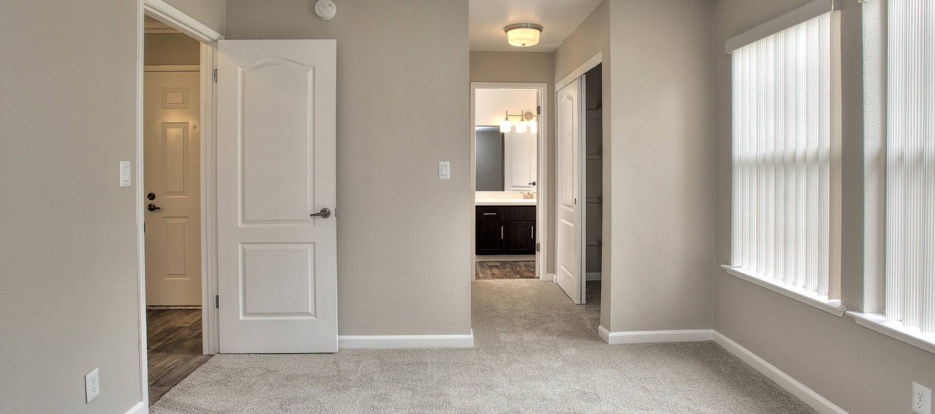 Photos of Seventeen Mile Drive Village Apartment Homes