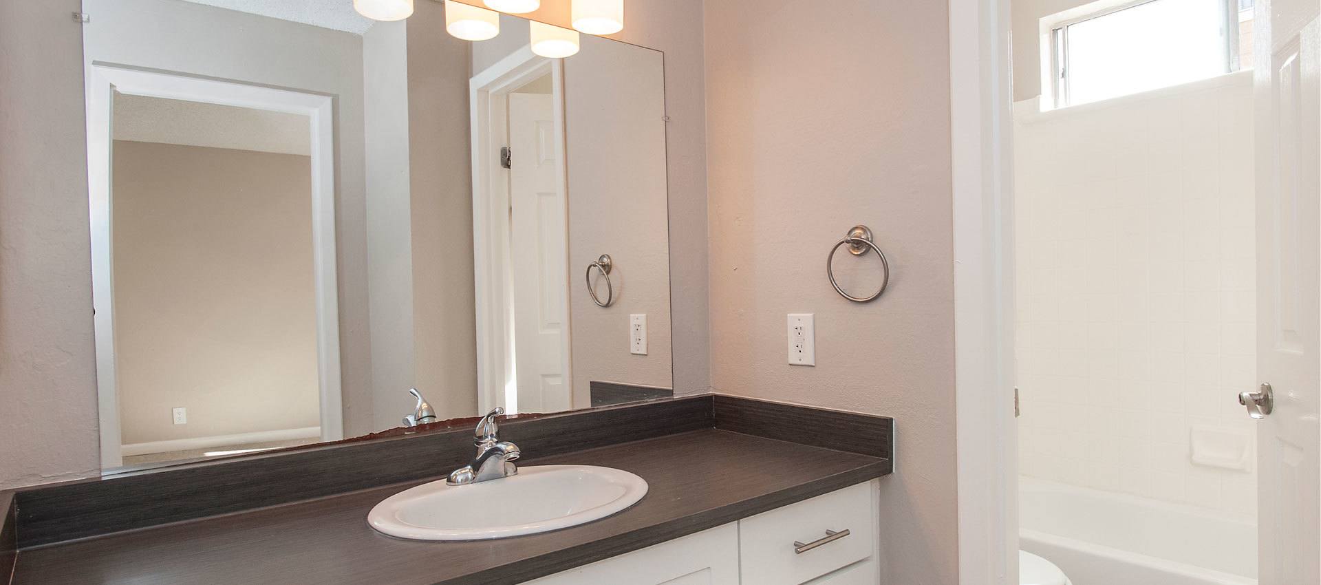 Photos of Shadow Oaks Apartment Homes in Cupertino, CA