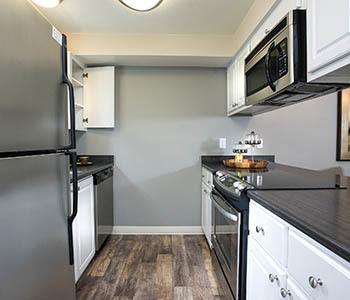 Luxury features at Slate Ridge at Fisher's Landing Apartment Homes in Vancouver