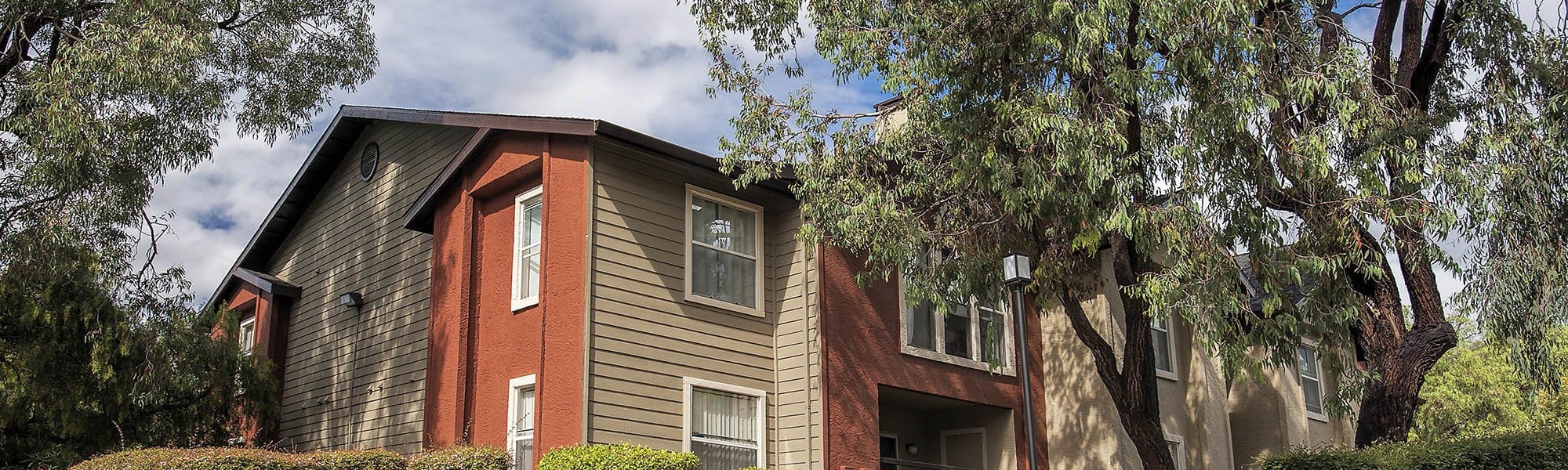 Read reviews of Sterling Heights Apartment Homes on our website