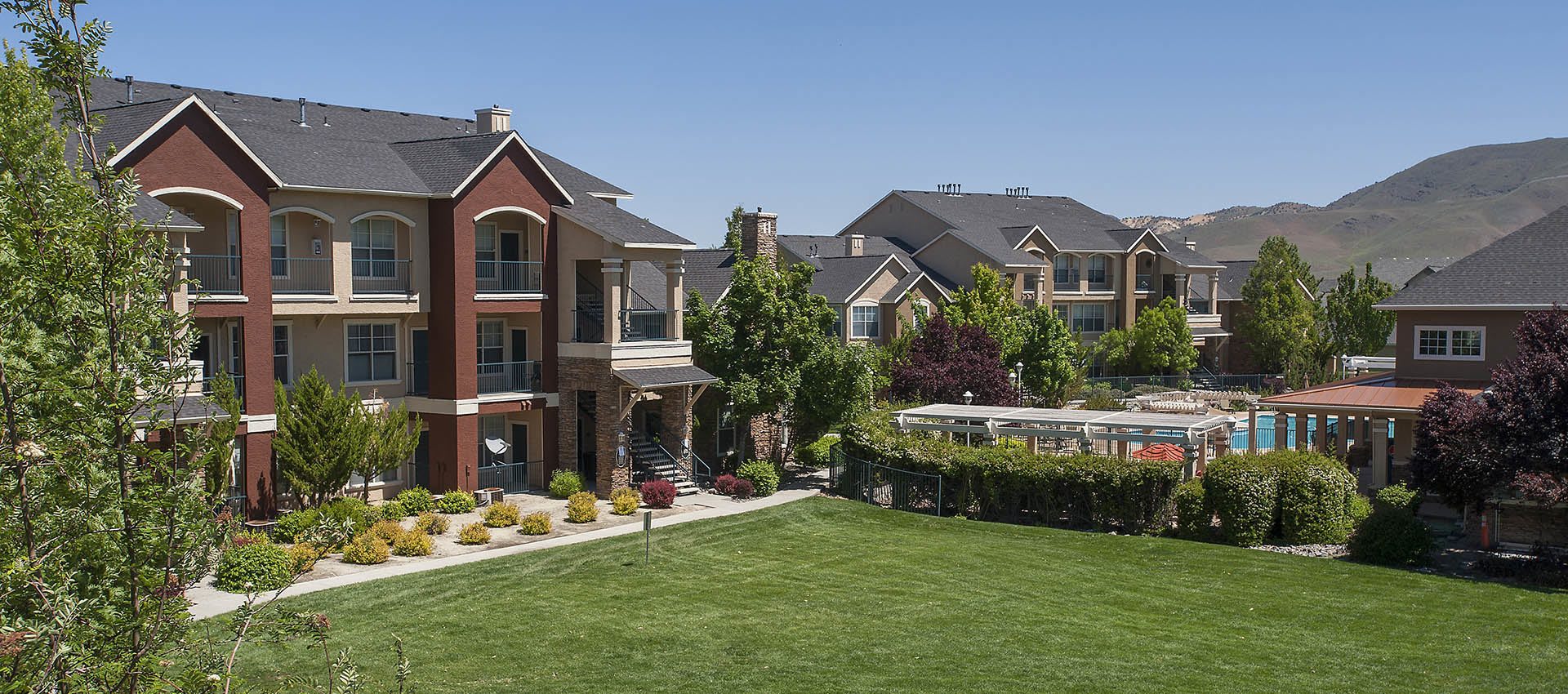 Photos of The Vintage at South Meadows Condominium Rentals in Reno, NV