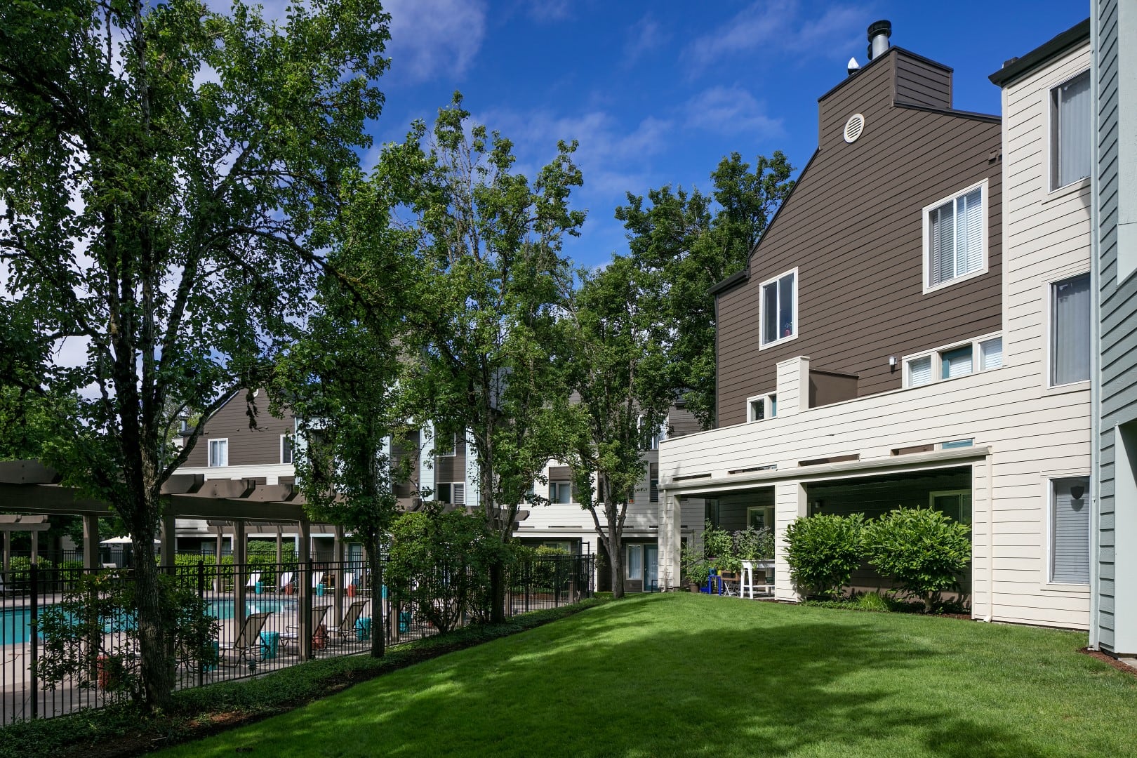 Read reviews of Waterhouse Place on our website
