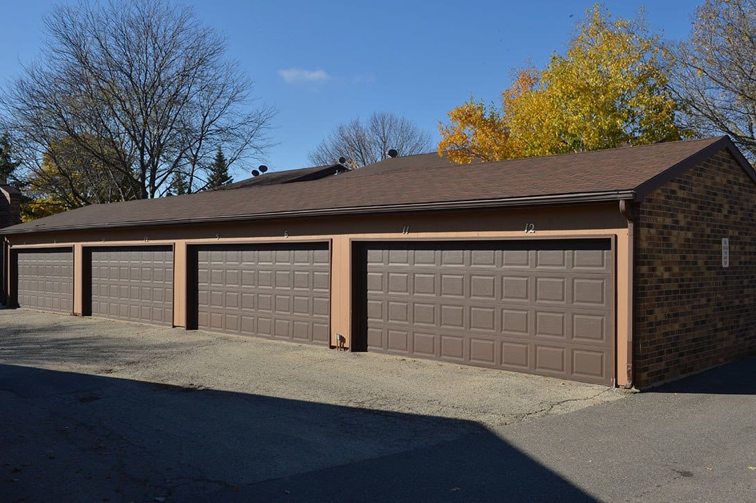 Photos of Heather Downs Apartments in Madison, WI