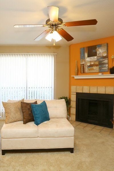 We have floor plan options to suit just about anyone's needs at Biltmore Park Apartments.