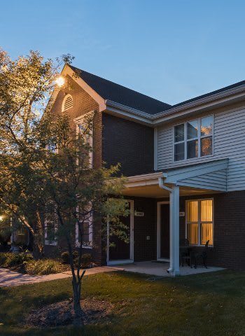 Clinton Township Apartments Near Sterling Heights And