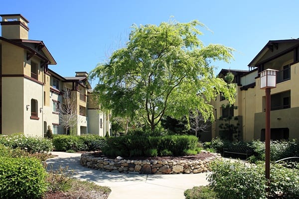 The Lodge at Napa Junction is ideally located in American Canyon, California