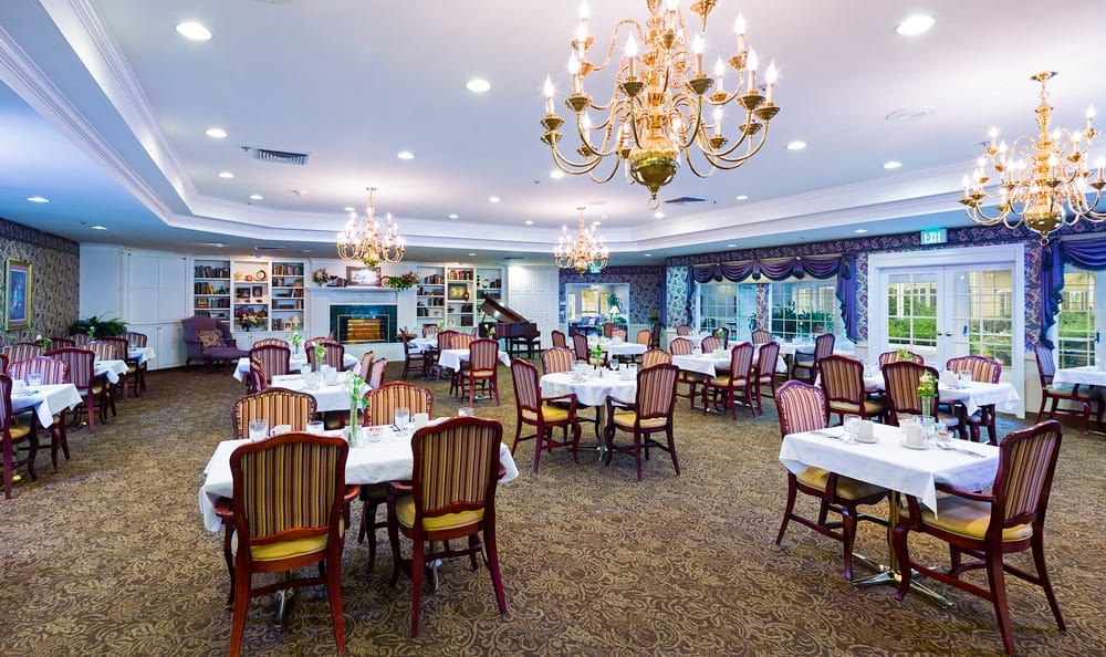 Dining At Senior Living In Longview