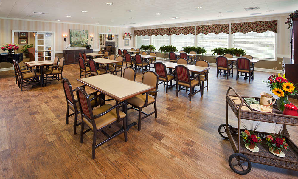 Photos of Maple Glen Memory Care Community in Glen Ellyn, Illinois