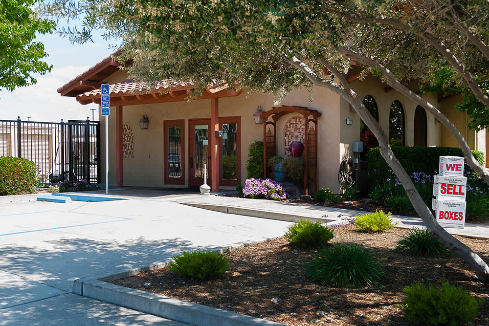 Photos of Harbour Point Self Storage in Elk Grove