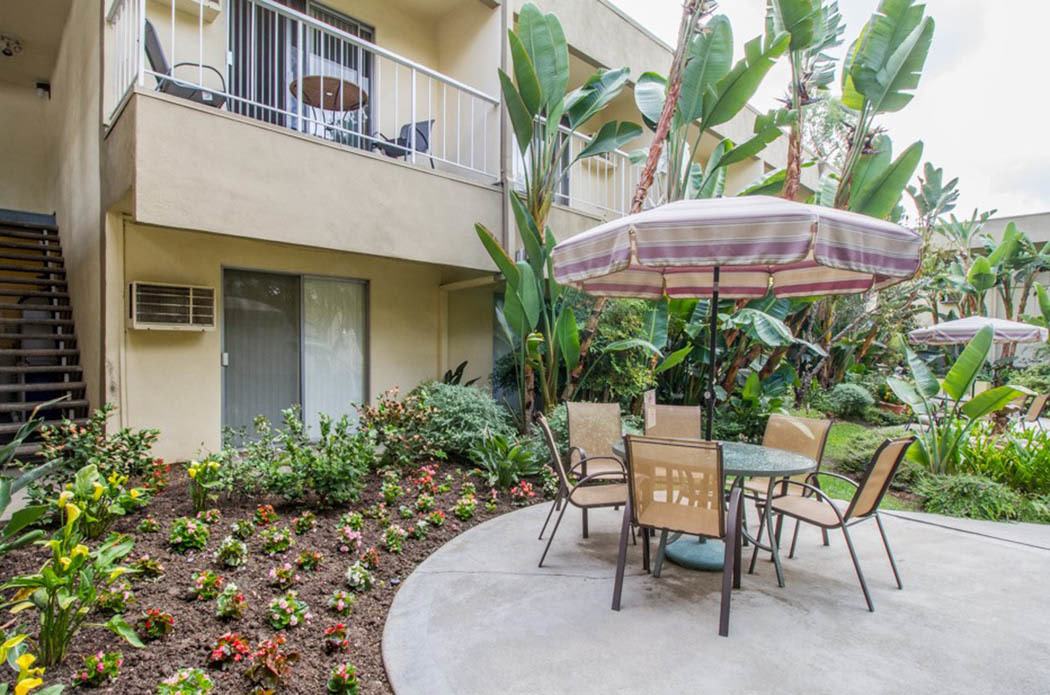 Beautiful senior living facility in Van Nuys