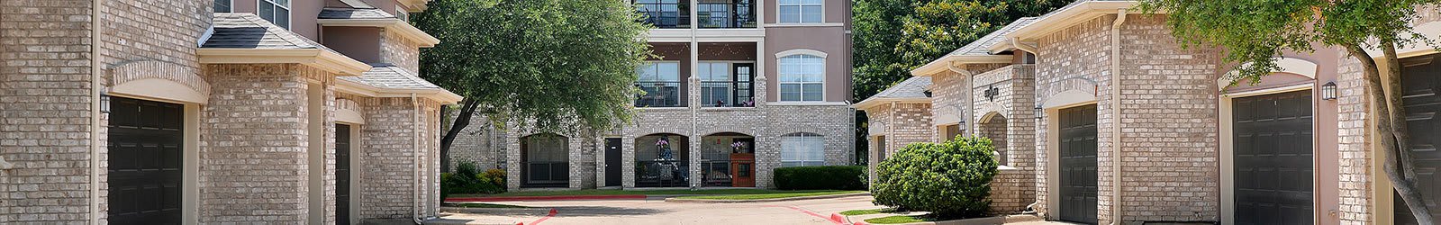 Schedule your tour of our luxury apartment community in Plano today!