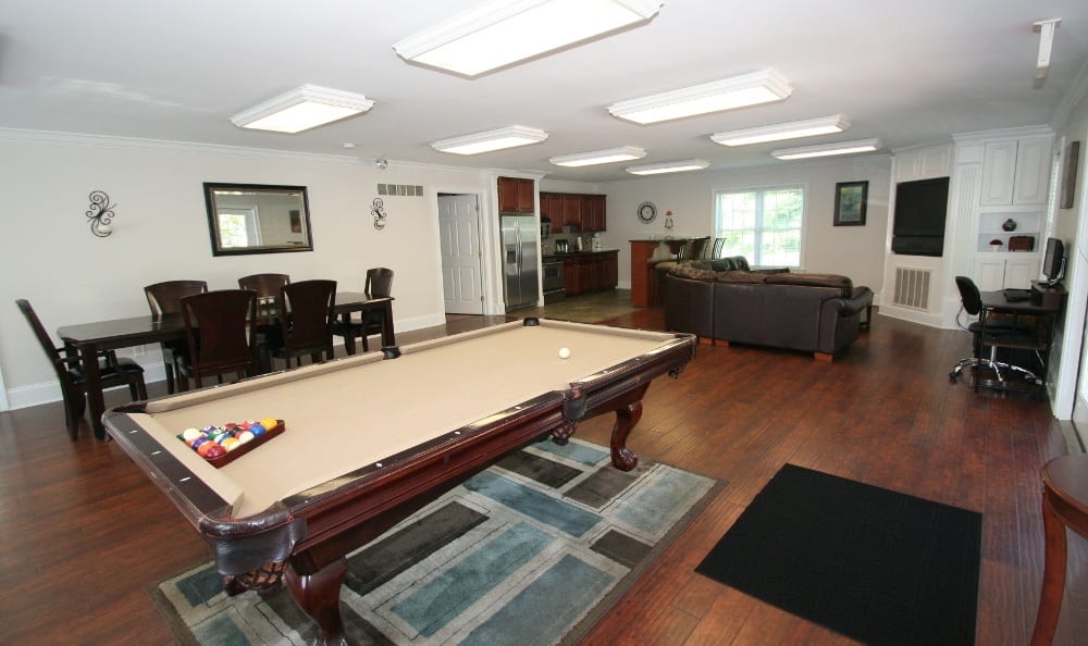 Photos of The Fairways Apartments and Townhomes in Thorndale, PA