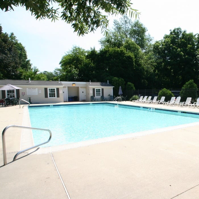 Neighborhood at Village Square Apartments