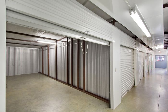 Storage units for rent in Pearl, MS