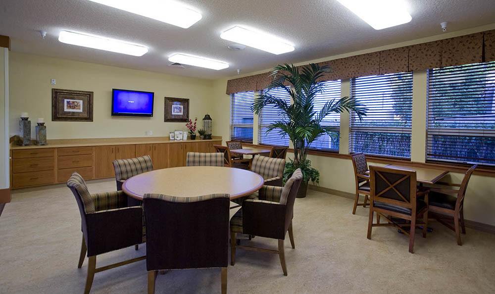 Residents activity room at McLoughlin Place Senior Living in Oregon City, Oregon.