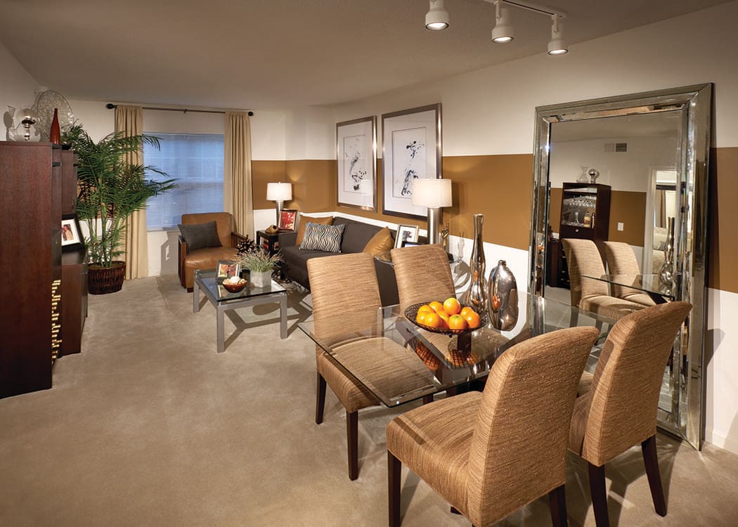 Dining area at Inigo's Crossing