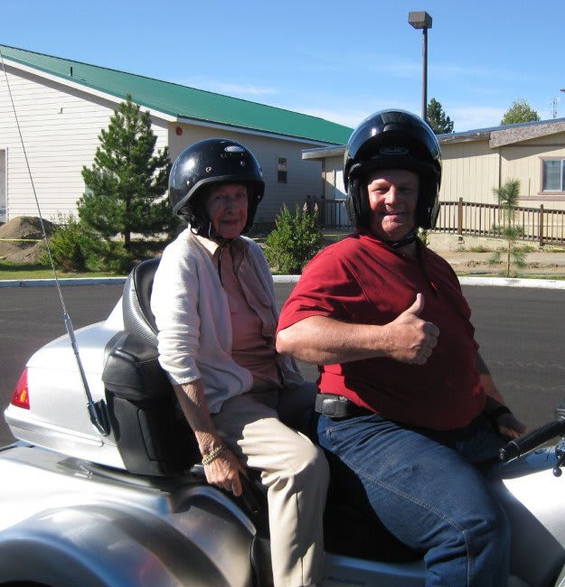 Prairie House Assisted Living and Memory Care offers great employee programs