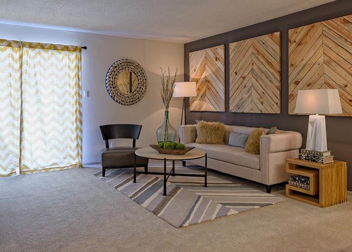 Madison Southpark offers spacious 1, 2 & 3 bedroom apartments for rent in Charlotte