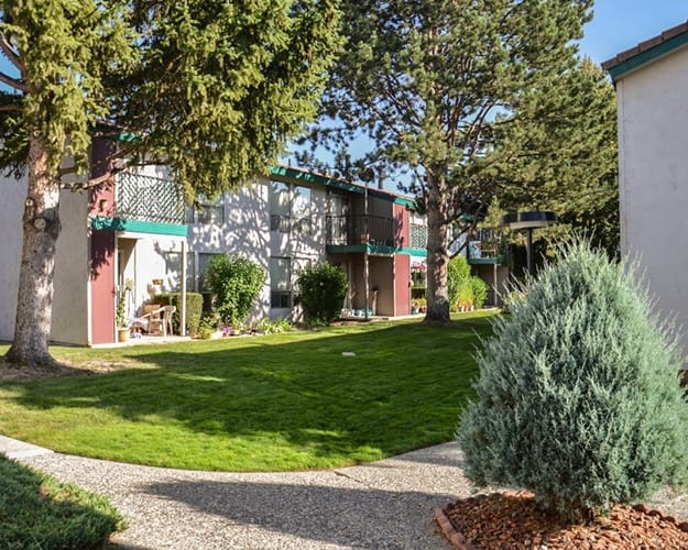 See for yourself why our residents love living at Northpoint; schedule a tour today!