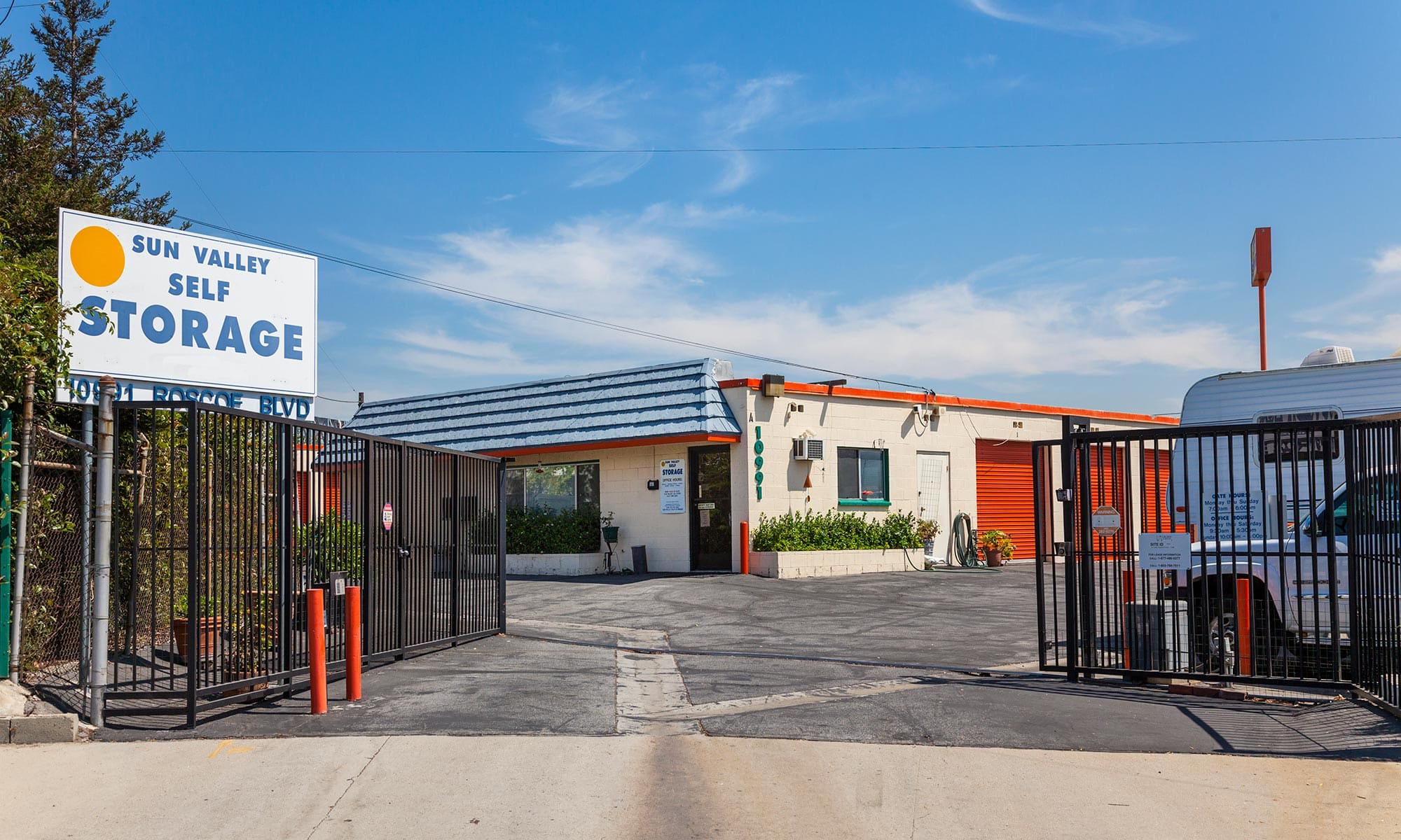 Learn more about self storage in Sun Valley CA.