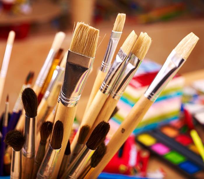 Brightwater Senior Living of Tuxedo offers a variety of fun activities in Winnipeg