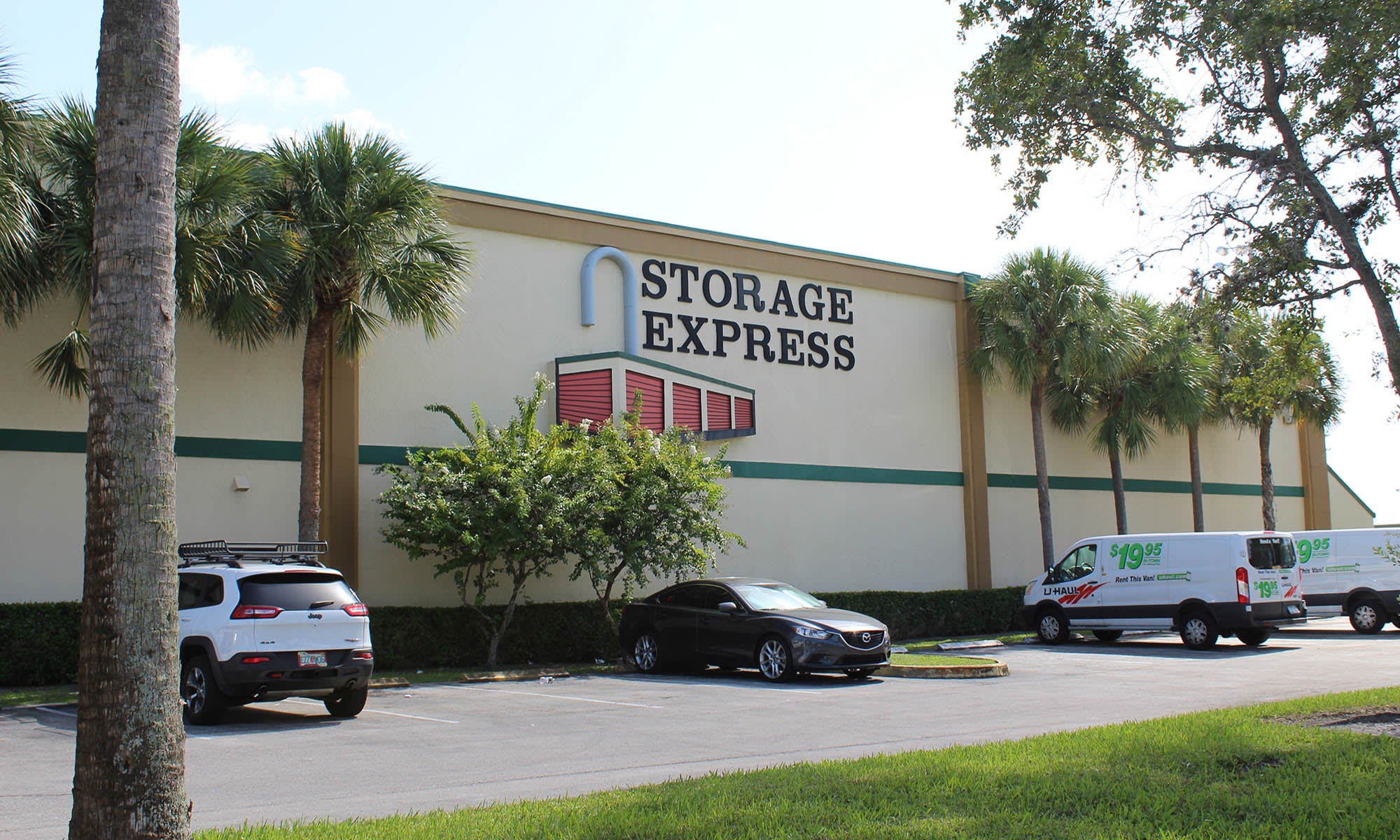 Self storage at Storage Express in Lauderhill, Florida
