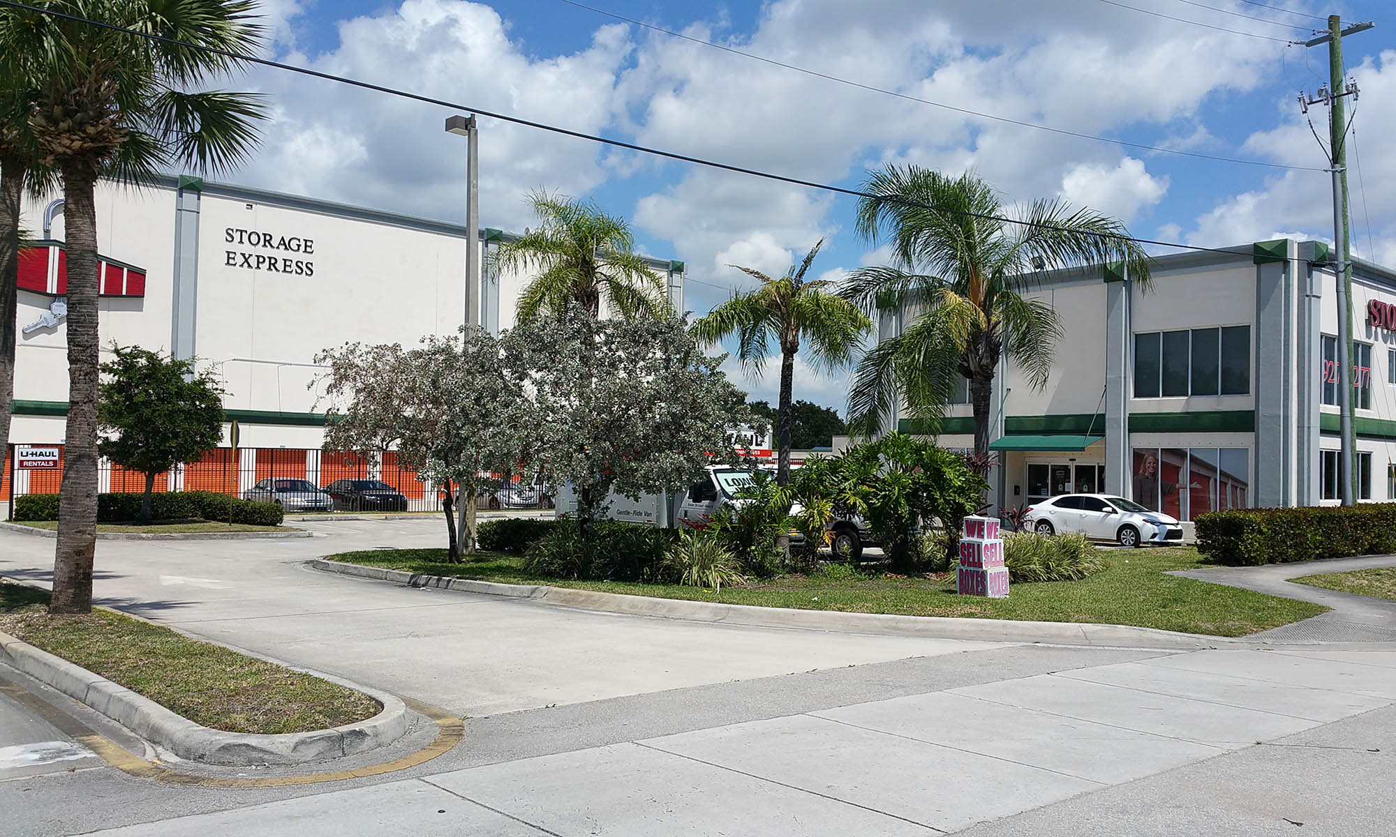 Self storage at Storage Express in Hollywood, Florida