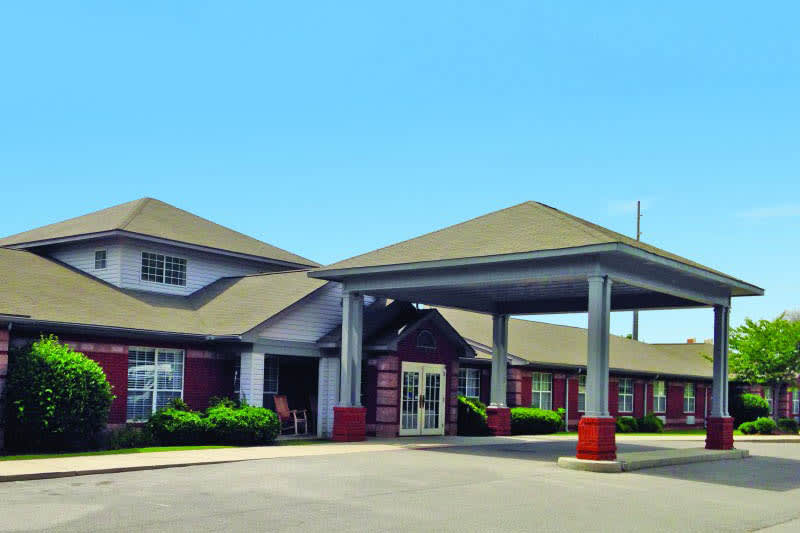 Exterior of senior living in Bend