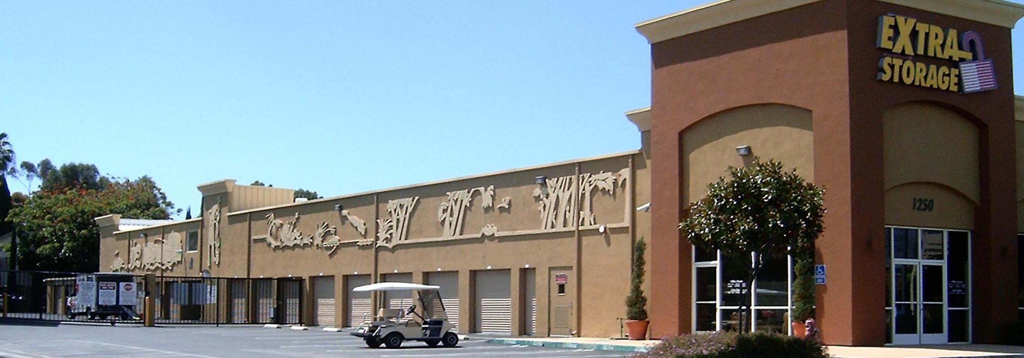 Self storage in Burbank