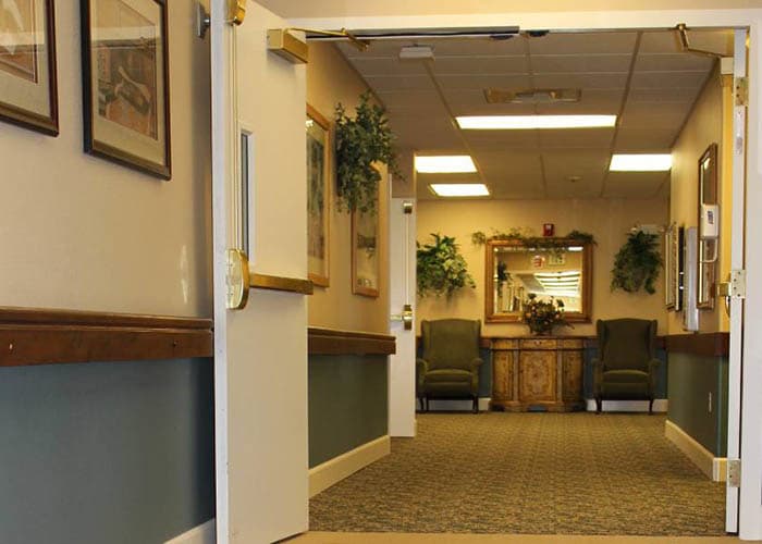 Midland Senior Living King�s Manor Senior Living