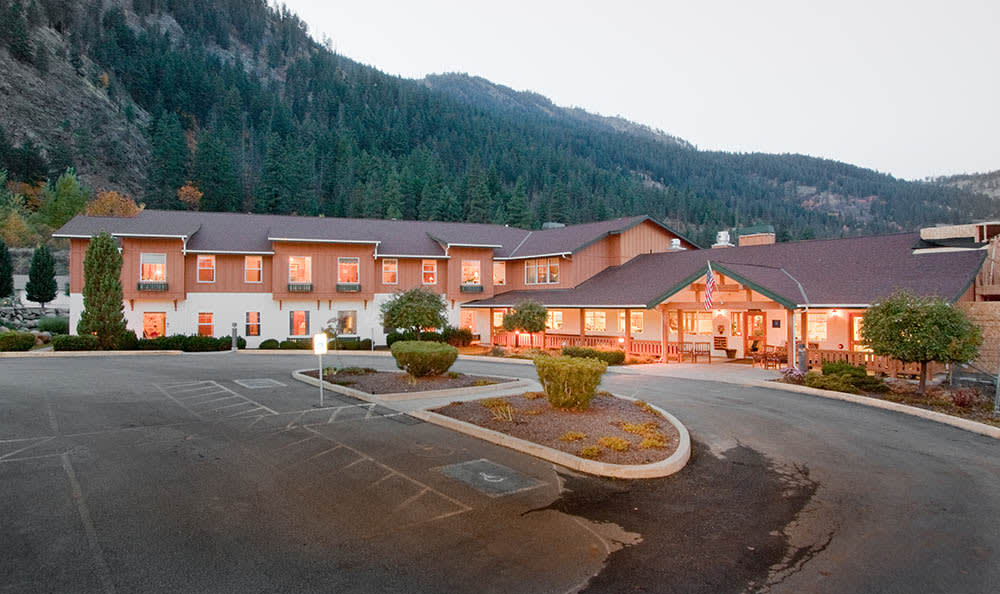 Secure, Home-Like Environment at Mountain Meadows Senior Living Campus in Leavenworth, WA