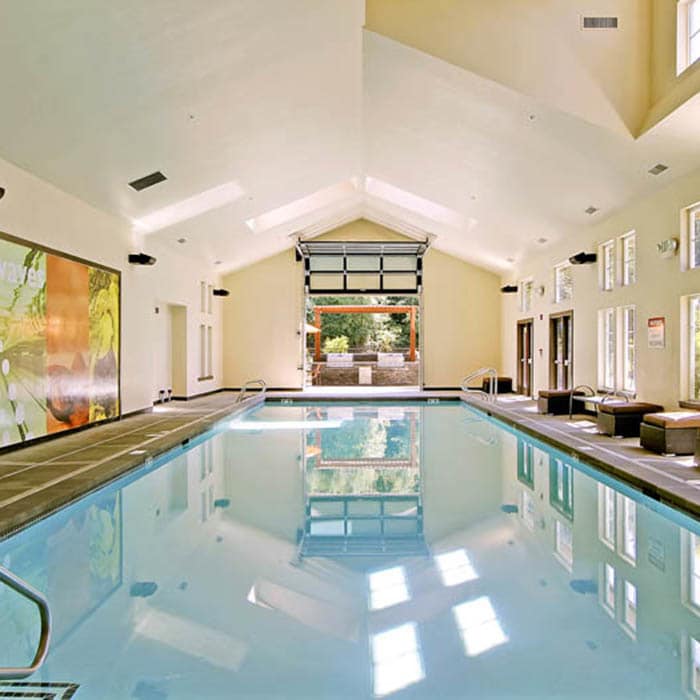 Pool at Avana 522 Apartments