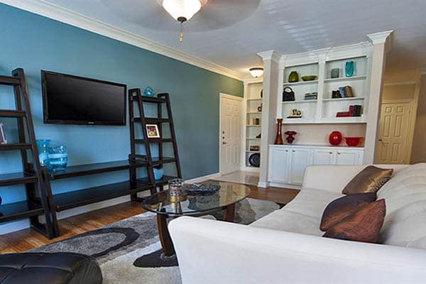 Living room at The Westmore at Bellaire Apartments