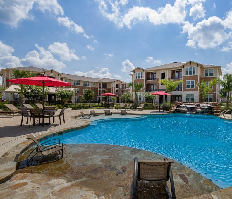 Electra America Apartments