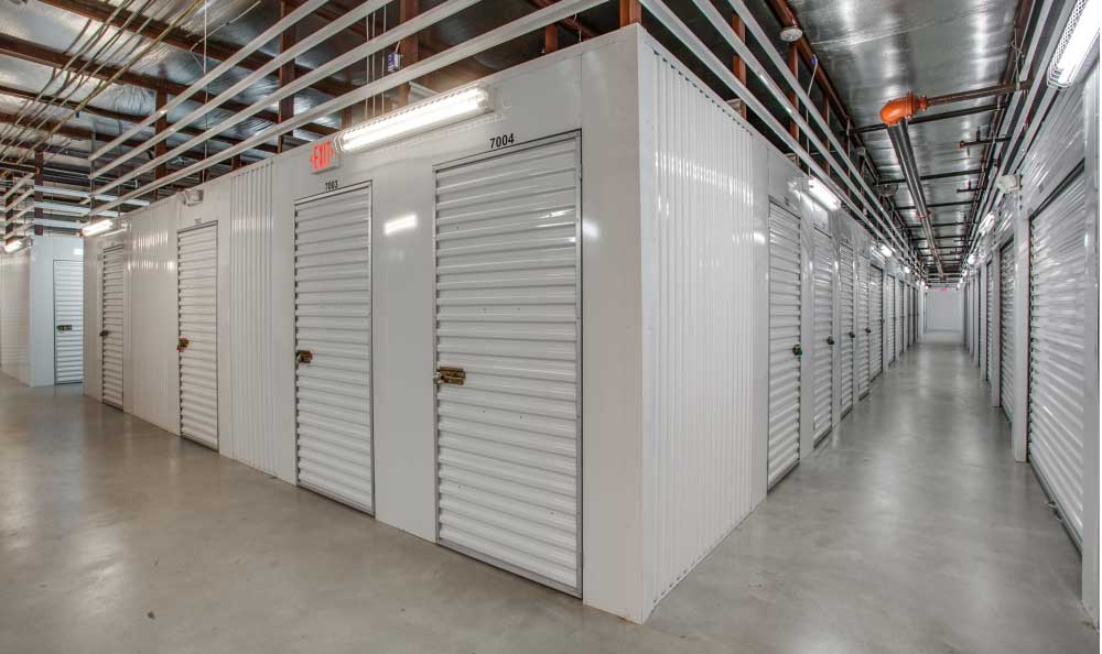 Self Storage Lake Forest Drive McKinney, Texas Advantage Storage