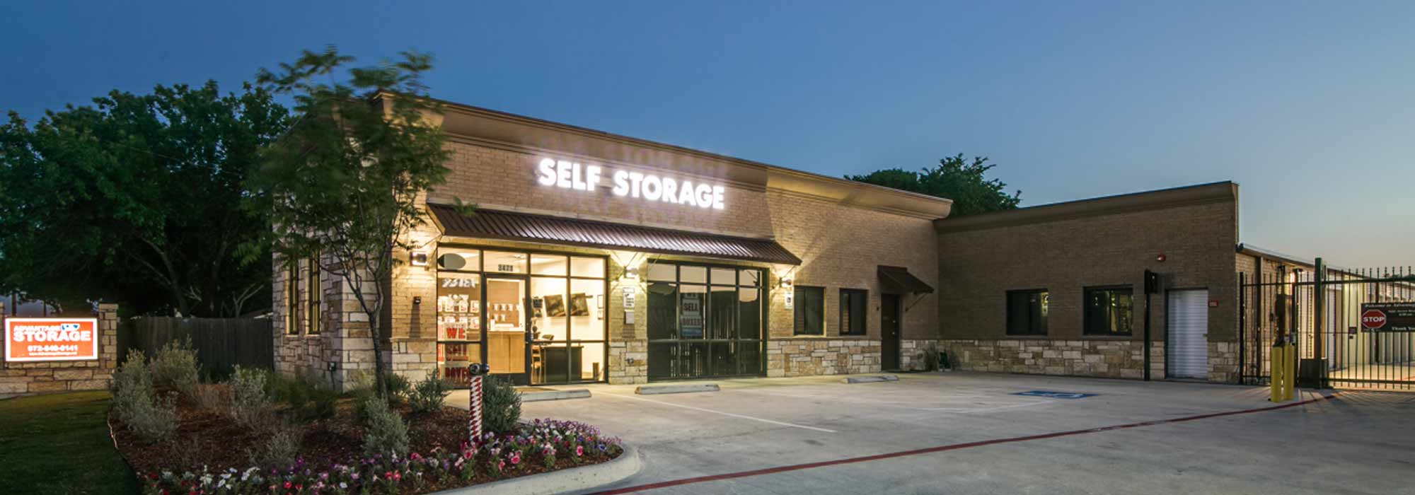 Self Storage Units Centerville Garland Tx Advantage Self Storage In Garland Tx
