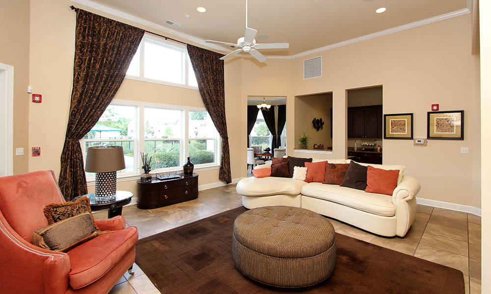 Photos of Riverstone Apartments in Bolingbrook, IL