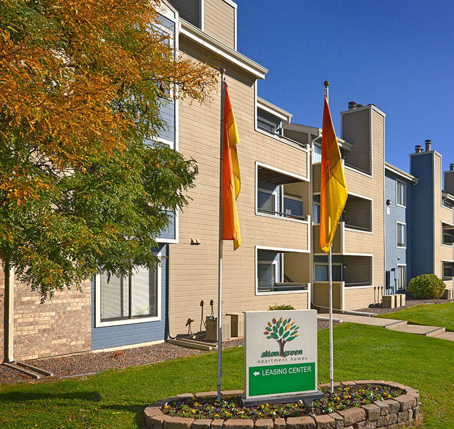 Enjoy the neighborhood at Alton Green Apartments in Denver